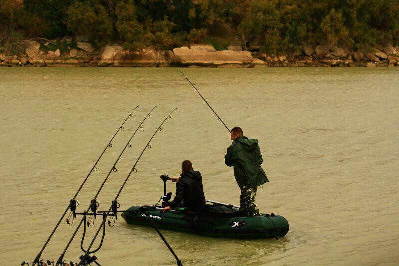 CARP FISHING...... - img-20131113-wa0016.jpg